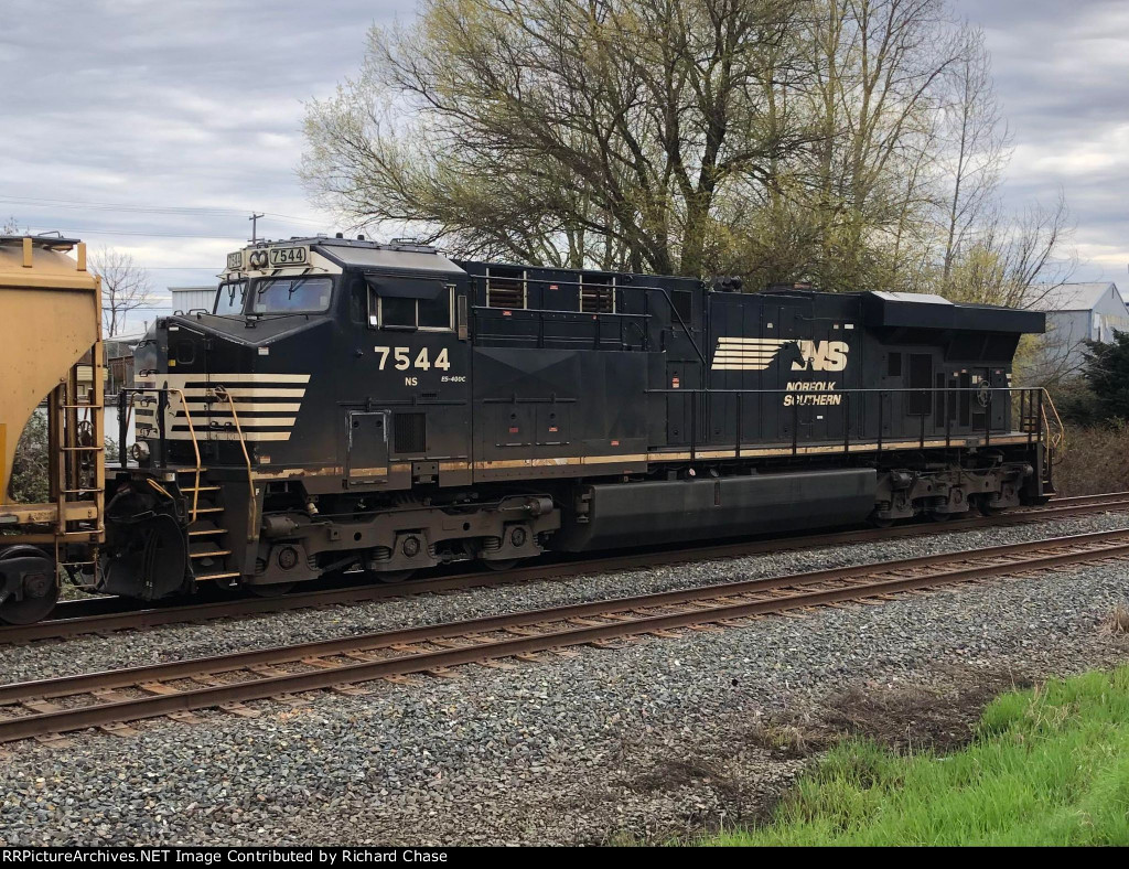 NS 7544